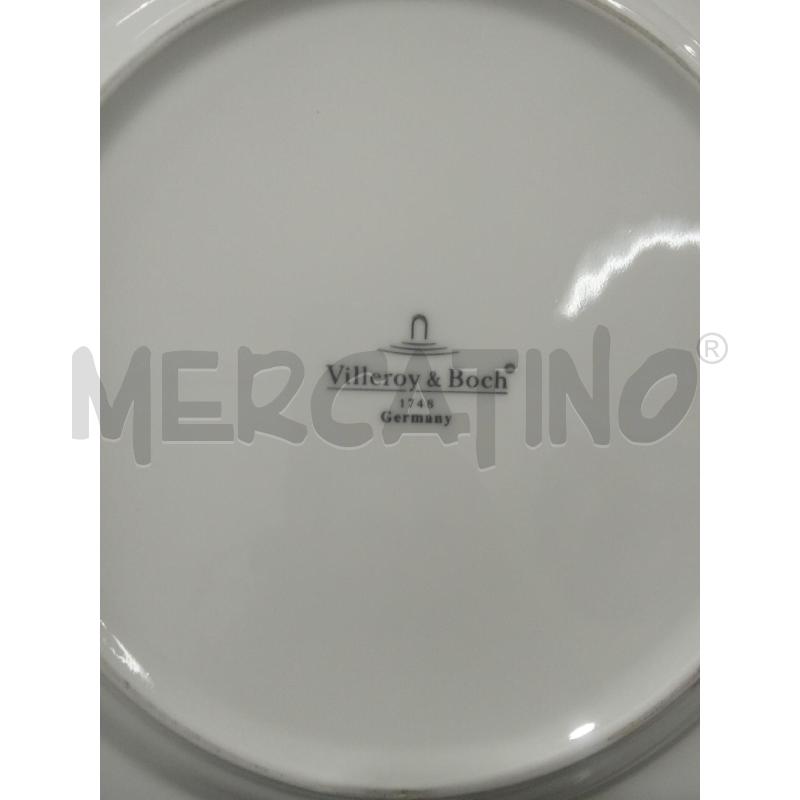 PIATTI PZ. PORCELLANA BIANCA VILLEROY BOCH BORDO ONDA | Mercatino dell'Usato Benevento 3