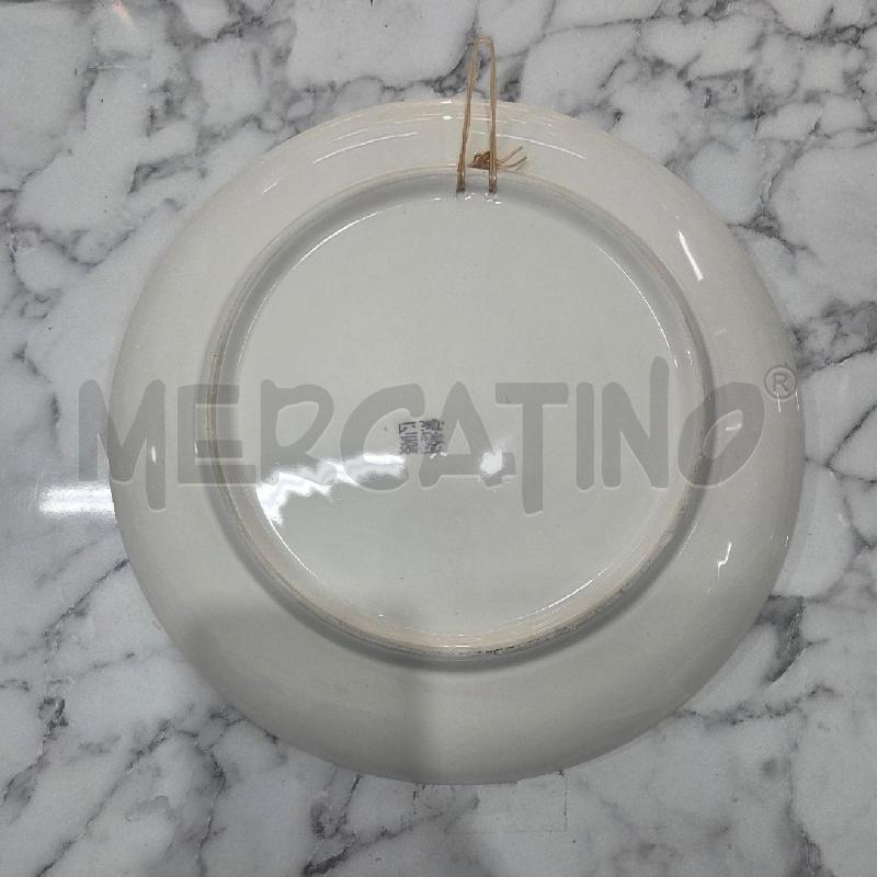PIATTO PORCELLANA BIANCO DISEGNI STILE ORIENTALE | Mercatino dell'Usato Benevento 3