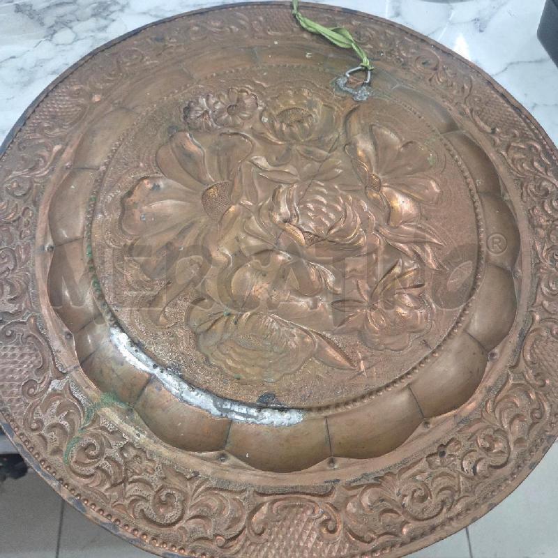 PIATTO RAMATO MAXI CON FIORI  | Mercatino dell'Usato Benevento 3