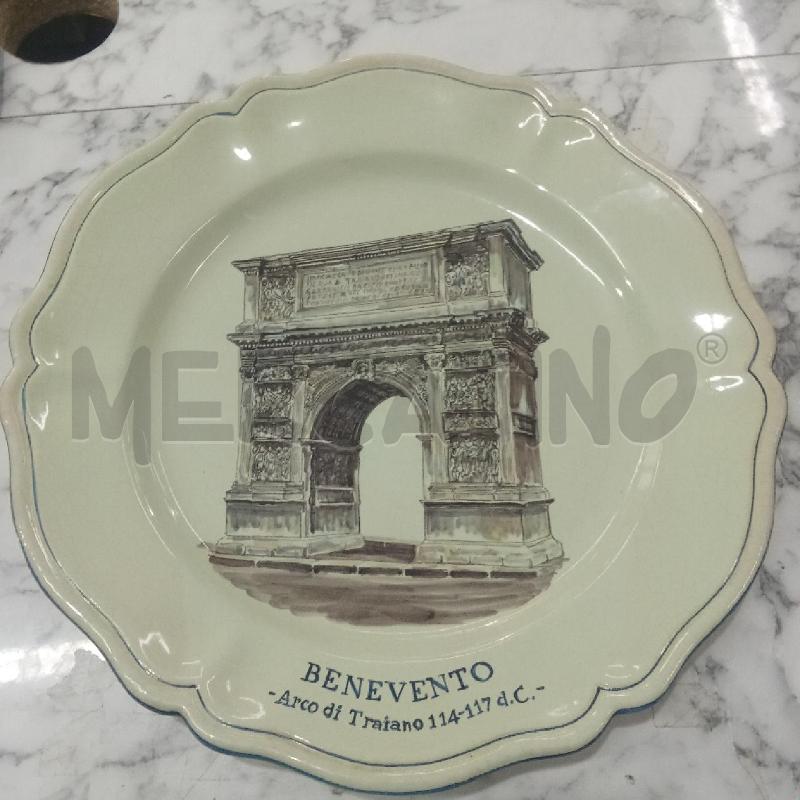 PIATTO TERRACOTTA ARCO DI TRAIANO BENEVENTO | Mercatino dell'Usato Benevento 1