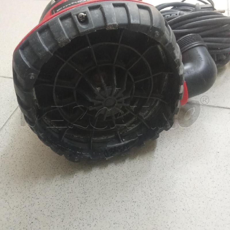 POMPA X ACQUE SCURE ROSSE NERO HEINERT | Mercatino dell'Usato Benevento 5