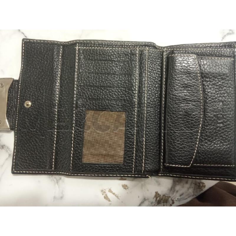 PORTA FOGLIO NERO MARTELLATO TOD'S CON PATTA | Mercatino dell'Usato Benevento 2