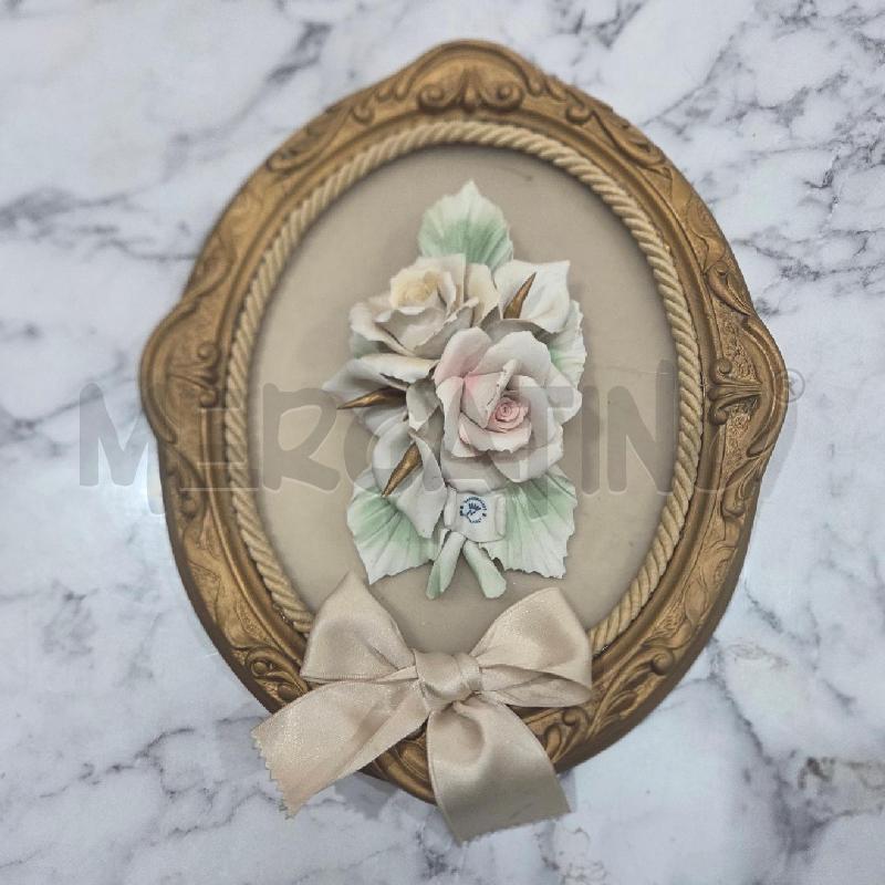 QUADRETTO OVALE FIORI CAPODIMONTE | Mercatino dell'Usato Benevento 1