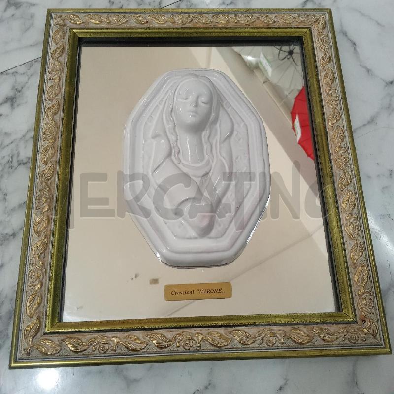 QUADRO C BIANCA FIORI DORATA RILIEVO MADONNINA BIANCA  | Mercatino dell'Usato Benevento 1