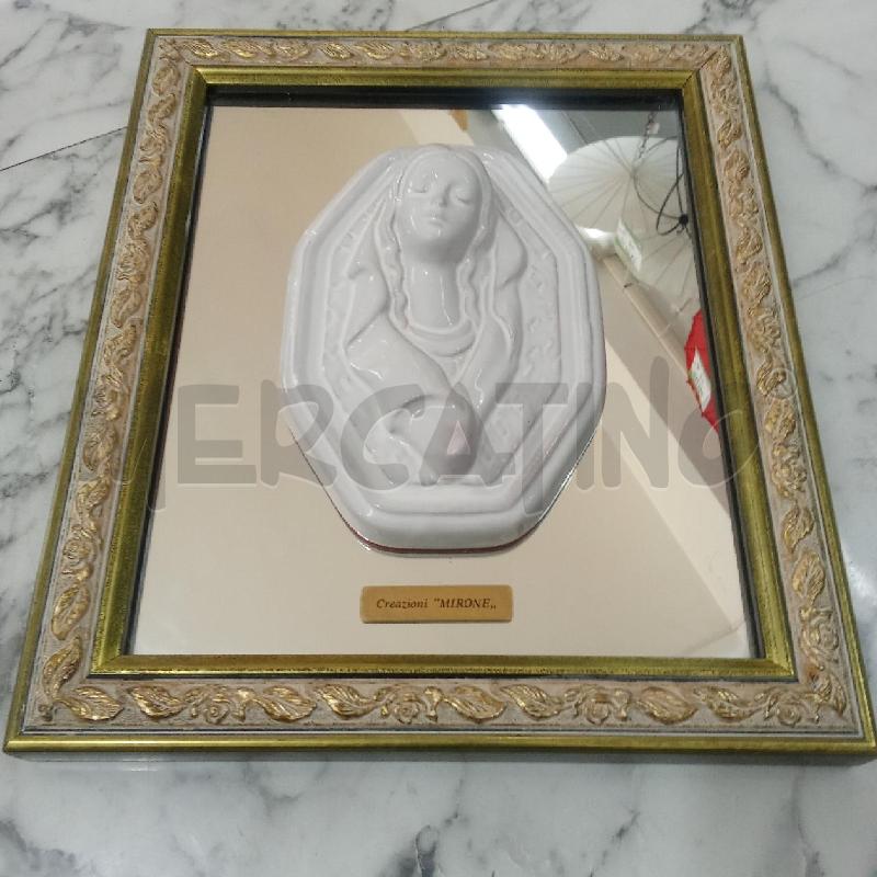 QUADRO C BIANCA FIORI DORATA RILIEVO MADONNINA BIANCA  | Mercatino dell'Usato Benevento 2