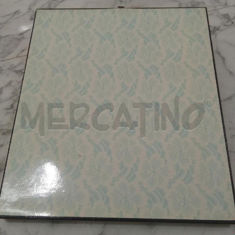 QUADRO C BIANCA FIORI DORATA RILIEVO MADONNINA BIANCA  | Mercatino dell'Usato Benevento 4