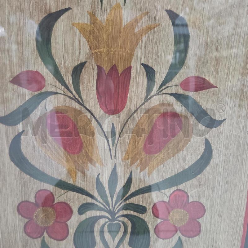 QUADRO C GRIGIA DORAATA FIORE SU SFONDO MARRONE | Mercatino dell'Usato Benevento 2