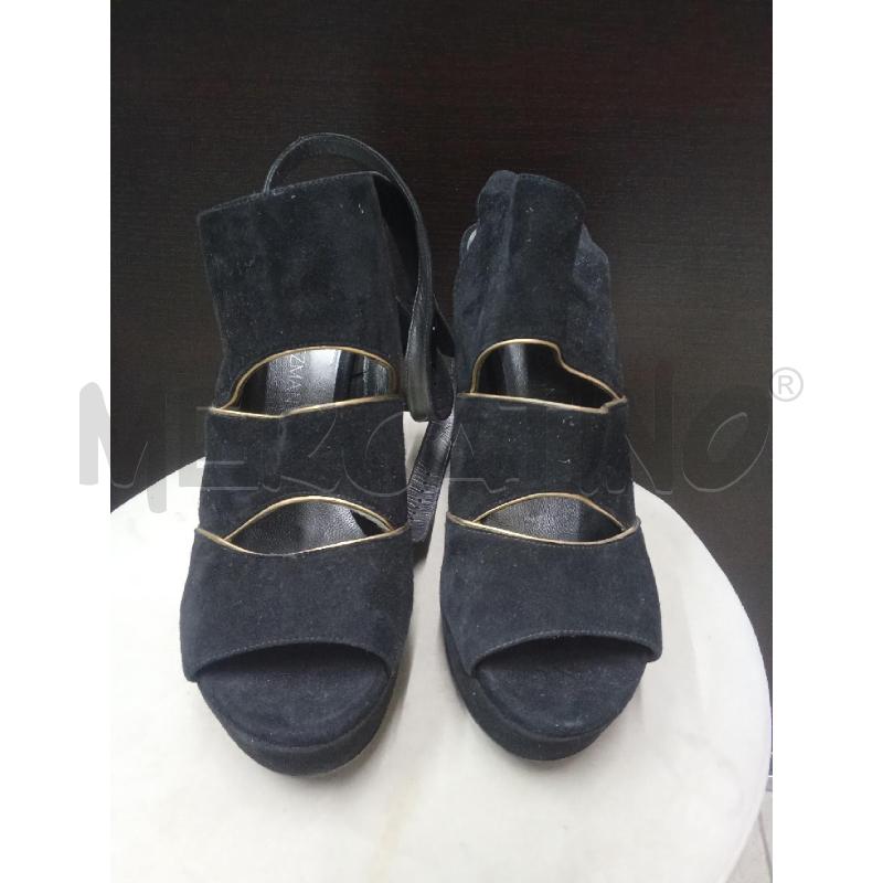 SANDALI DONNA ERI SCAMOSCIATO TACCO ALTO STUART WEITZMAN  | Mercatino dell'Usato Benevento 1