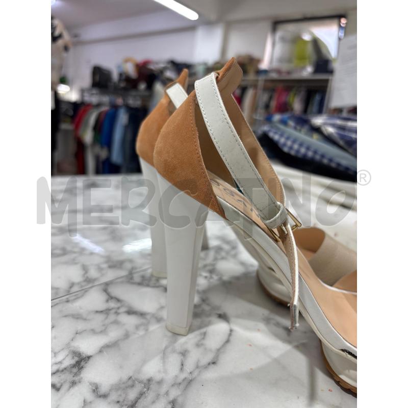 SANDALI DONNA HOGAN FASCIA BEIGE CON TACCO BIANCO | Mercatino dell'Usato Benevento 2
