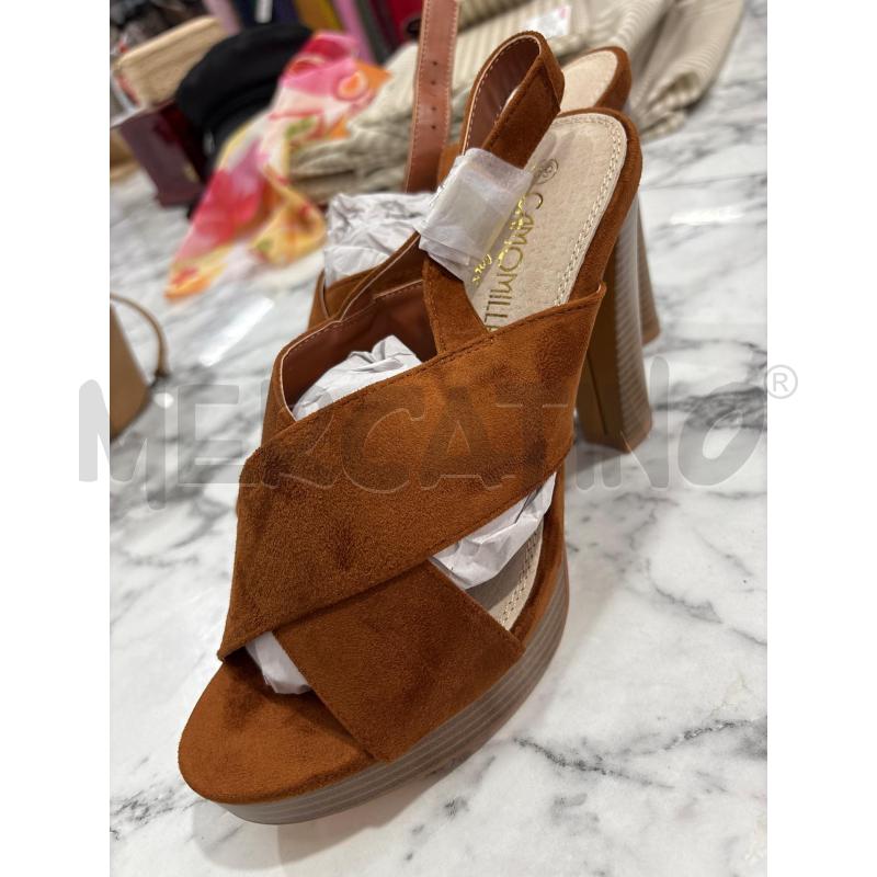 SANDALI DONNA TACCO MARRONE SCAMOSCIATO CAMOMILLA | Mercatino dell'Usato Benevento 1