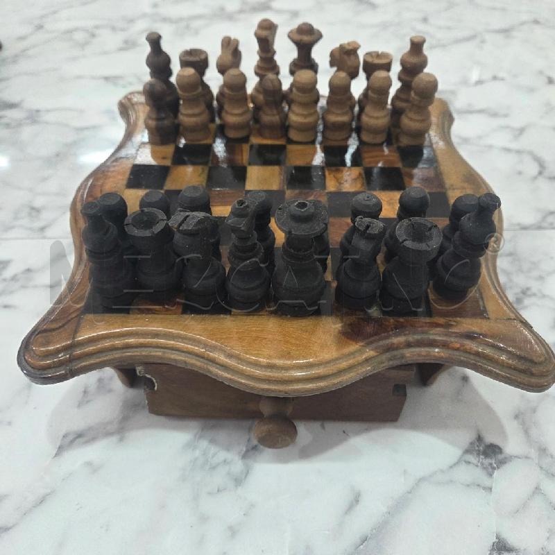 SCACCHIERA LEGNO MARRONE CON PEDINE | Mercatino dell'Usato Benevento 3