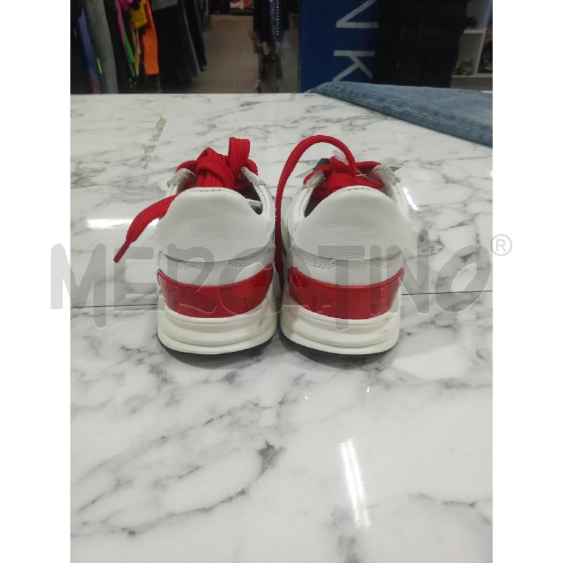 SCARPE BAMBINO BIANCHE LACCI ROSSI DSQUARED | Mercatino dell'Usato Benevento 4