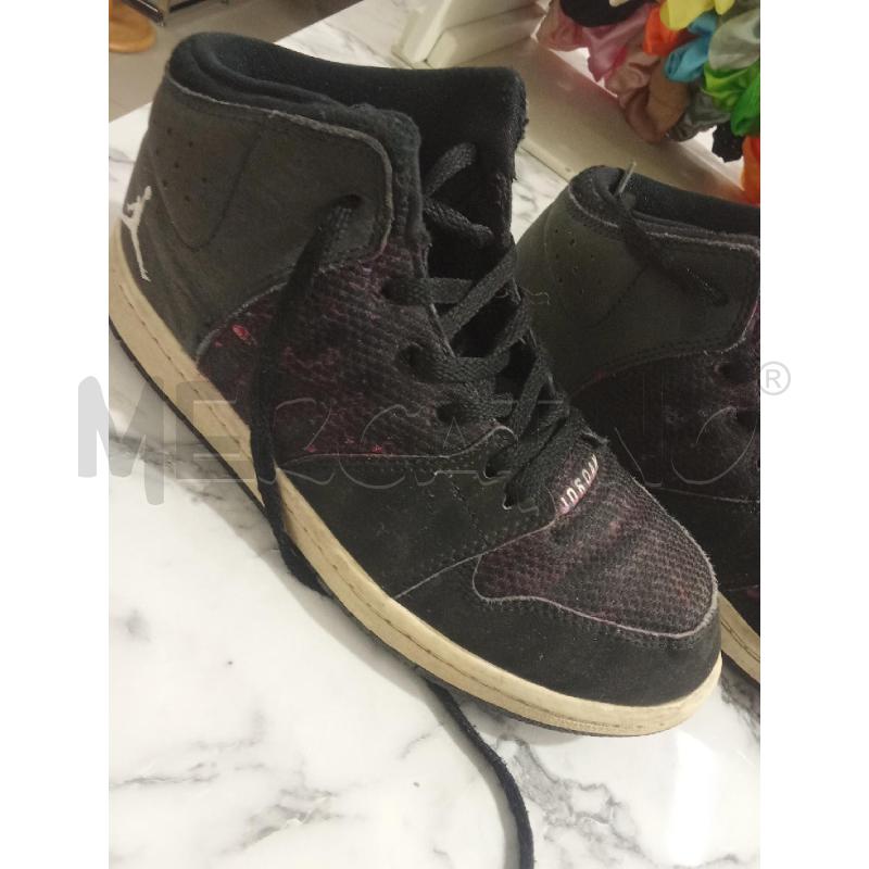 SCARPE BAMBINO JORDAN NERE INS FANTASIA PITONATA VIOLA | Mercatino dell'Usato Benevento 3