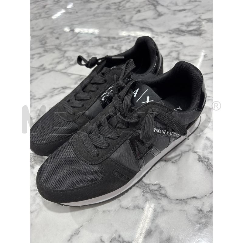 SCARPE DONNA ARMANI EXCHANGE NERO SCRITTE BIANCHE  | Mercatino dell'Usato Benevento 1