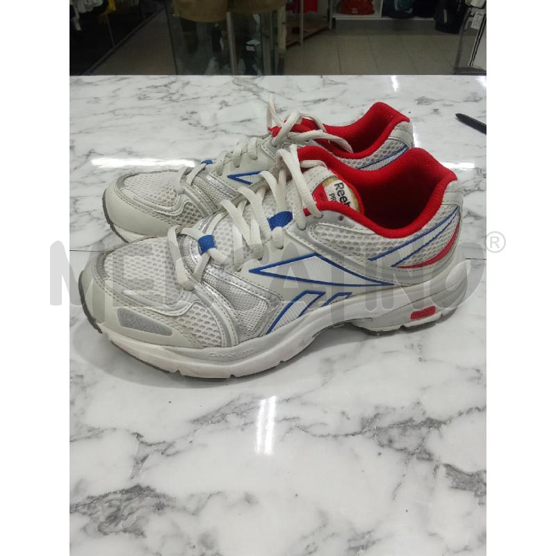 SCARPE DONNA BIANCHE E BLU REEBOK | Mercatino dell'Usato Benevento 2