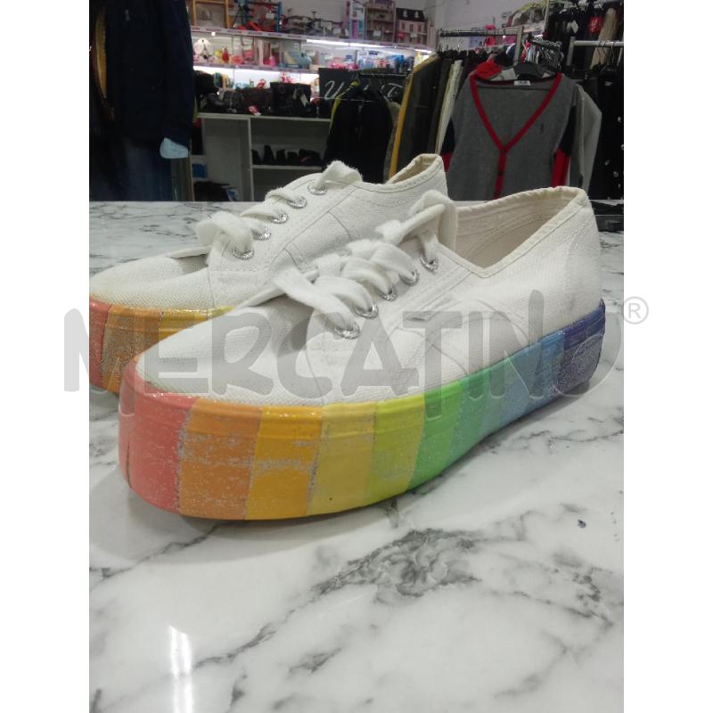 SCARPE DONNA BIANCHE SUPERGA PARA MULTICOLOR | Mercatino dell'Usato Benevento 2