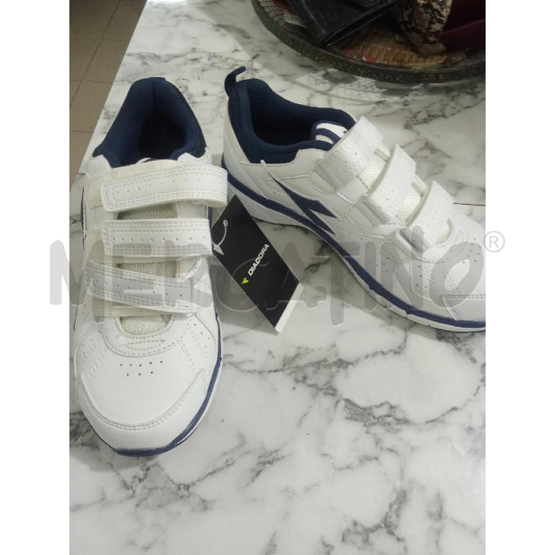 SCARPE DONNA BIANCO BLU CON STRAPPI DIADORA | Mercatino dell'Usato Benevento 1