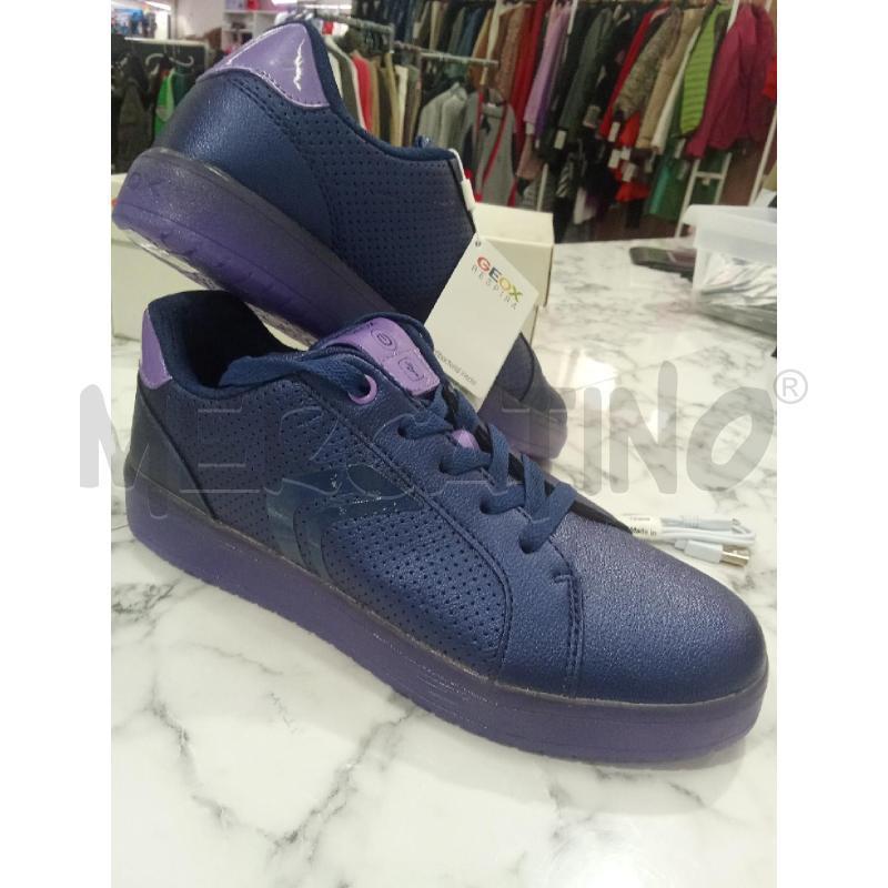 SCARPE DONNA BLU E VIOLA GEOX CON LUCE E CAVETTO USB | Mercatino dell'Usato Benevento 2