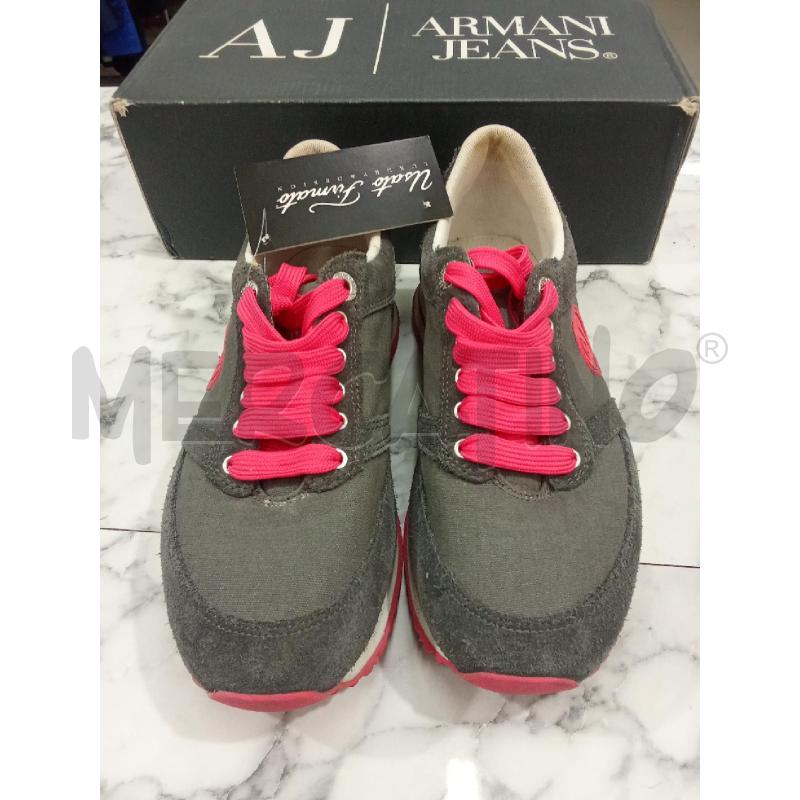 SCARPE DONNA GRIGIO INS FUCSIA ARMANI JEANS | Mercatino dell'Usato Benevento 2