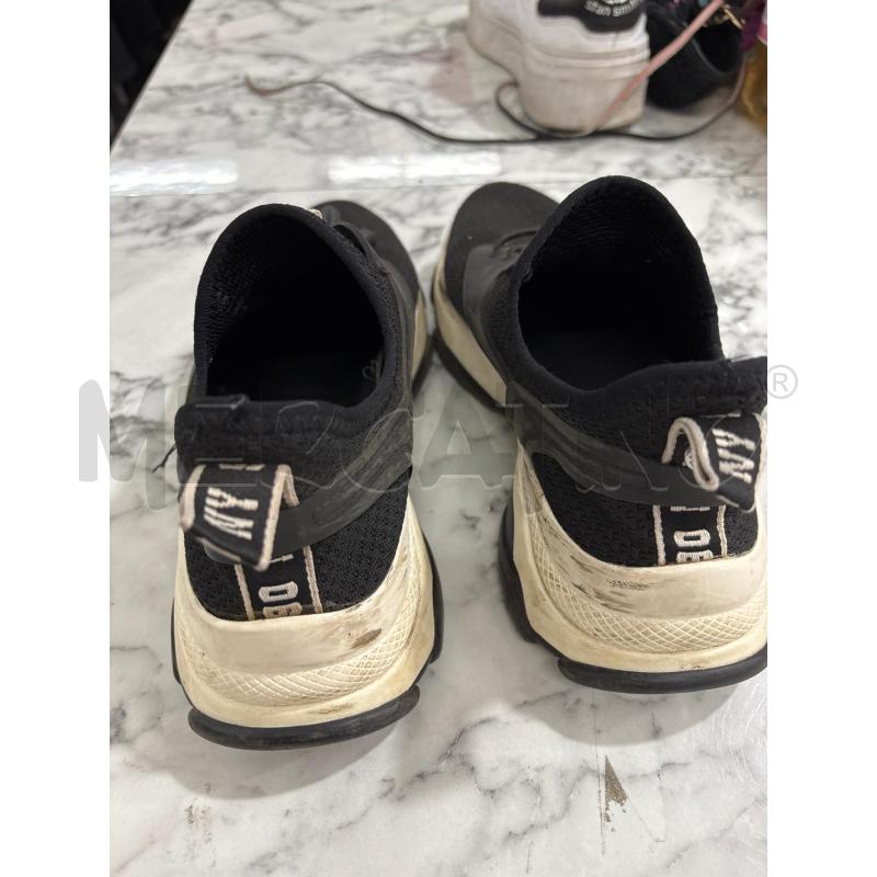 SCARPE DONNA NERO PARA BIANCA STEVE MADDEN | Mercatino dell'Usato Benevento 2