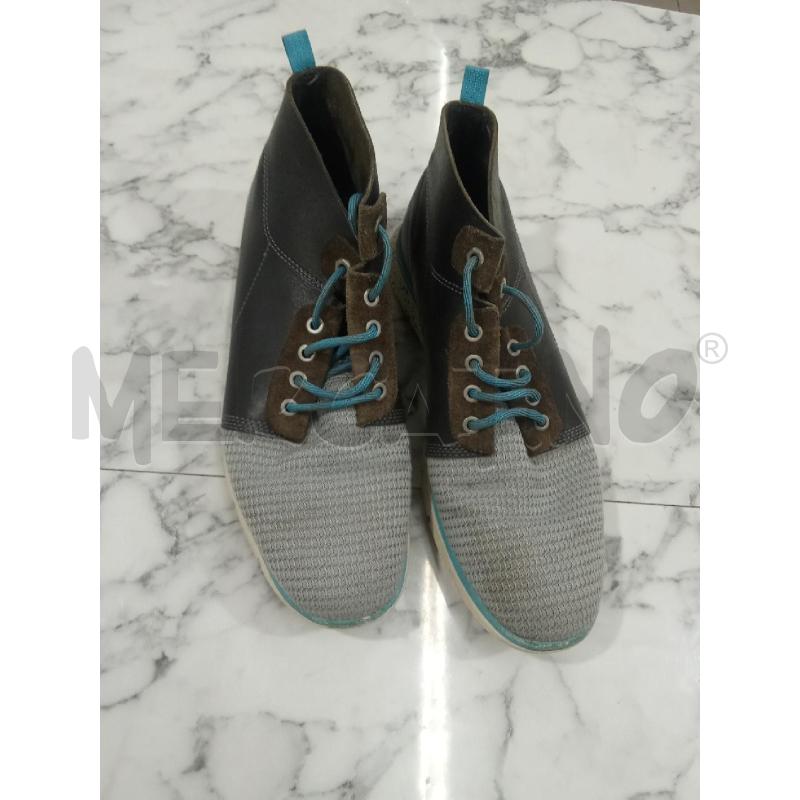 SCARPE GRIGIE E BLU TIMBERLAND | Mercatino dell'Usato Benevento 1