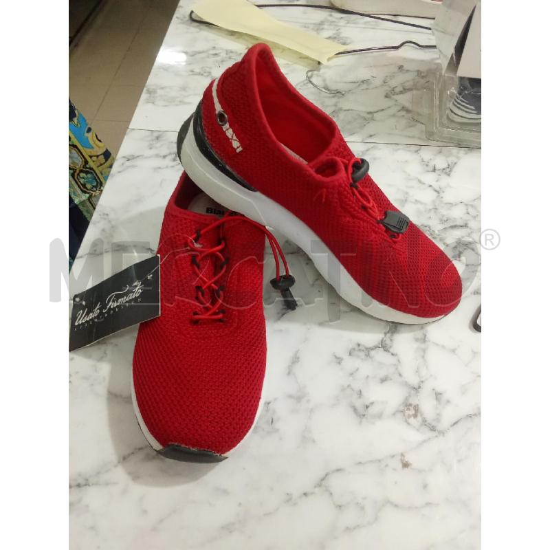 SCARPE ROSSE TELA BLAUER.  | Mercatino dell'Usato Benevento 2