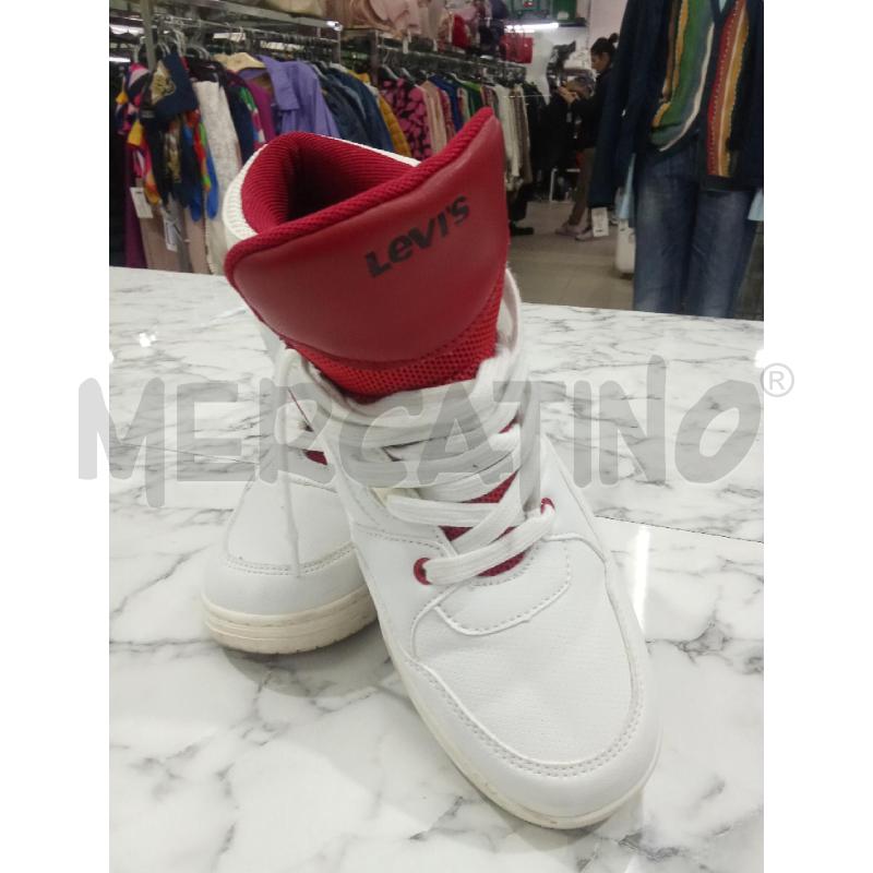 SCARPE UOMO BIANCHE INS. ROSSO LEVIS | Mercatino dell'Usato Benevento 1