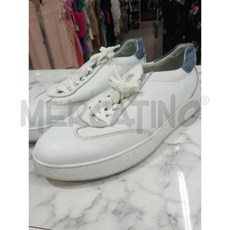 SCARPE UOMO BIANCO INS BLU NEROGIARDINI | Mercatino dell'Usato Benevento 2