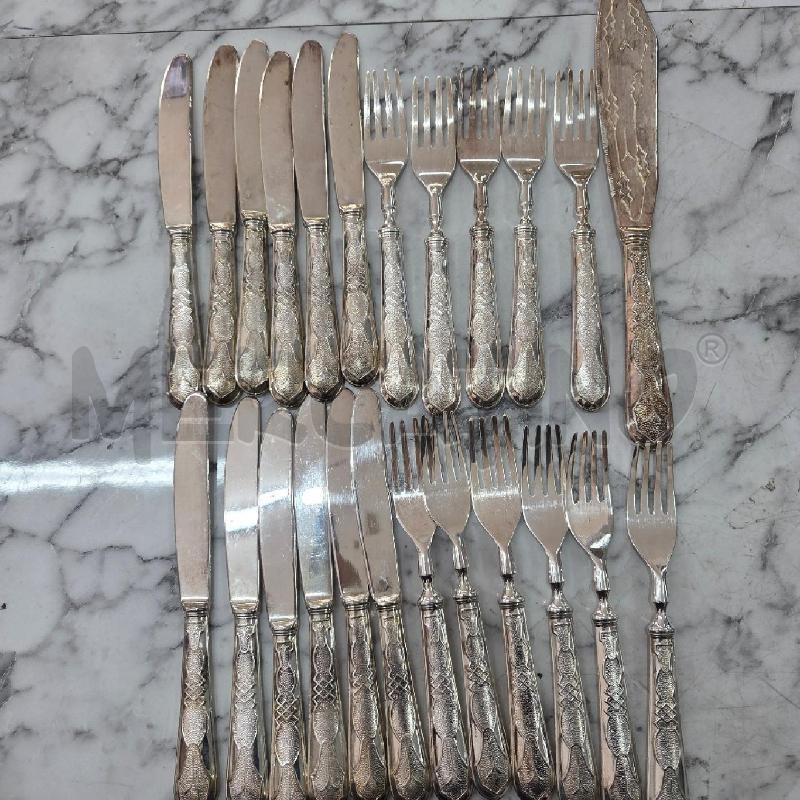 SERVIZIO DA DOLCE+COLTELLO MANICO ARGENTATO | Mercatino dell'Usato Benevento 1