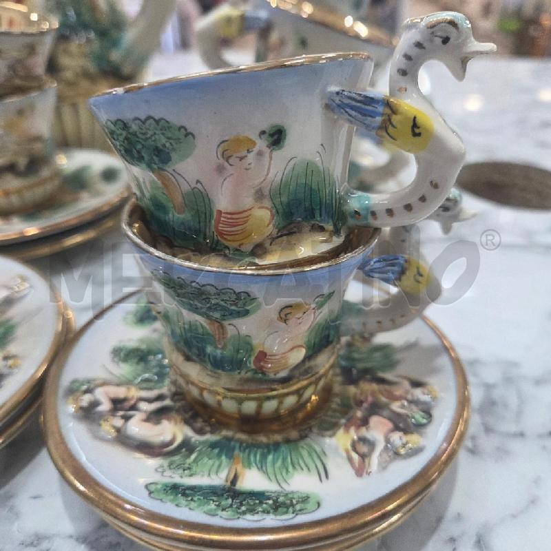SERVIZIO TAZZINE CAPODIMONTE CER AZZURO BIANCO MANICI | Mercatino dell'Usato Benevento 2