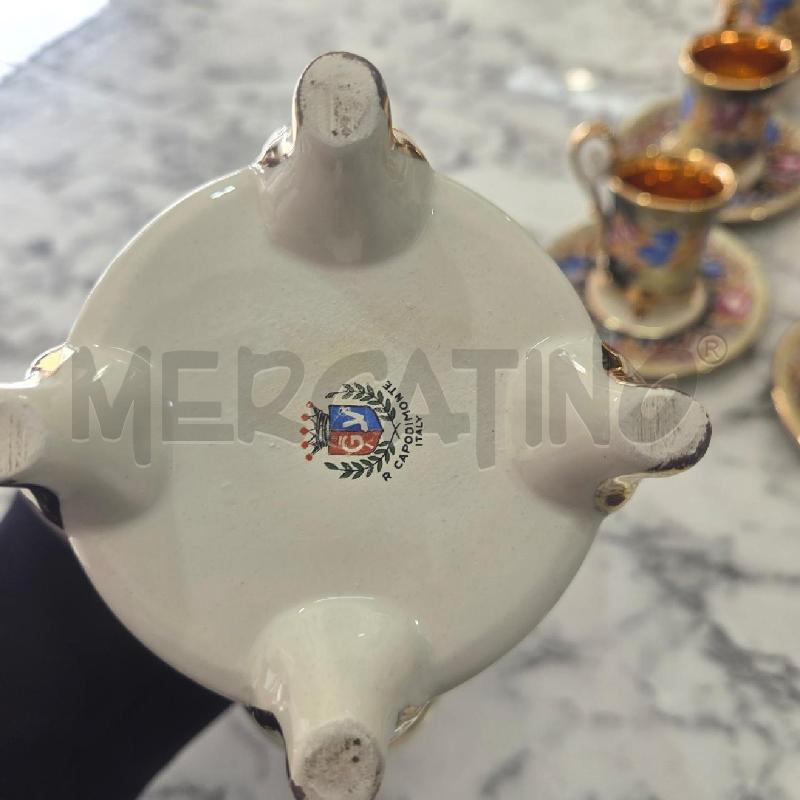 SERVIZIO TAZZINE CER CAPODIMONTE FIORELLINI INS DORATO | Mercatino dell'Usato Benevento 5