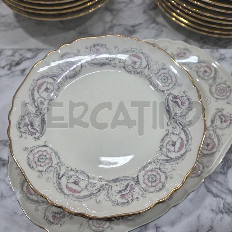 SERVIZI PZ. PIATTI BEIGE RICHARD GINORI BORSO DORATO DECORO FLOREALE | Mercatino dell'Usato Benevento 3