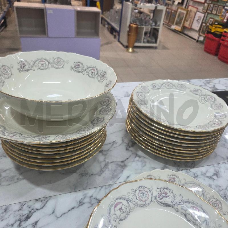 SERVIZI PZ. PIATTI BEIGE RICHARD GINORI BORSO DORATO DECORO FLOREALE | Mercatino dell'Usato Benevento 5