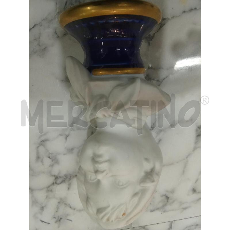 SOPRAMMOBILE BUSTO BIANCO BASE BLU RAGAZZO | Mercatino dell'Usato Benevento 4