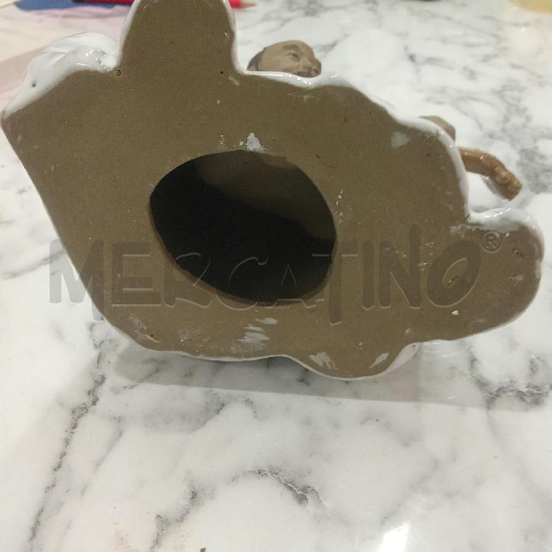 SOPRAMMOBILE CER SUONATORE DI MANDOLINO VESTITO BIANCO | Mercatino dell'Usato Benevento 4