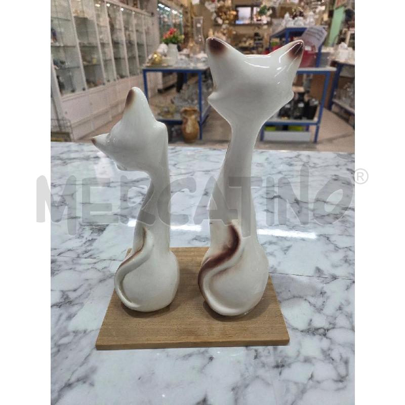 SOPRAMMOBILE GATTINI CER BASE LEGNO BIANCHI FIORI | Mercatino dell'Usato Benevento 2