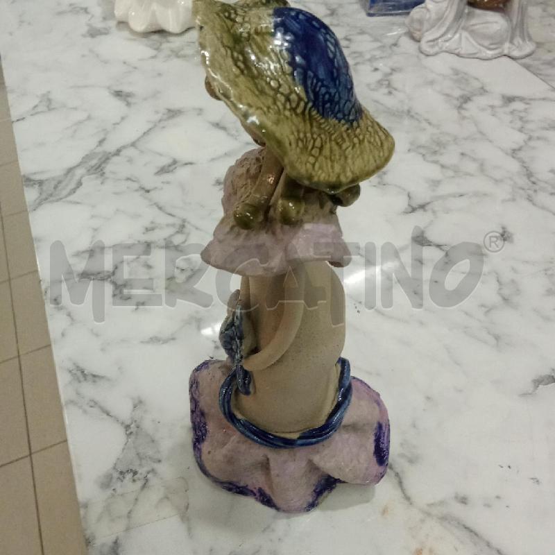 SOPRAMMOBILE STATUINA CRETA GONNA ROSA BLU  | Mercatino dell'Usato Benevento 3