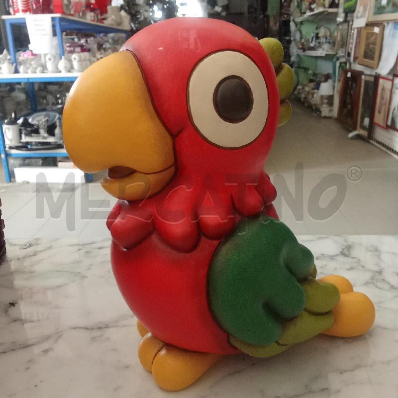SOPRAMMOBILE THUN PAPPAGALLO ROSSO CRESTA VERDE BECCO GIALLO H20CM | Mercatino dell'Usato Benevento 1