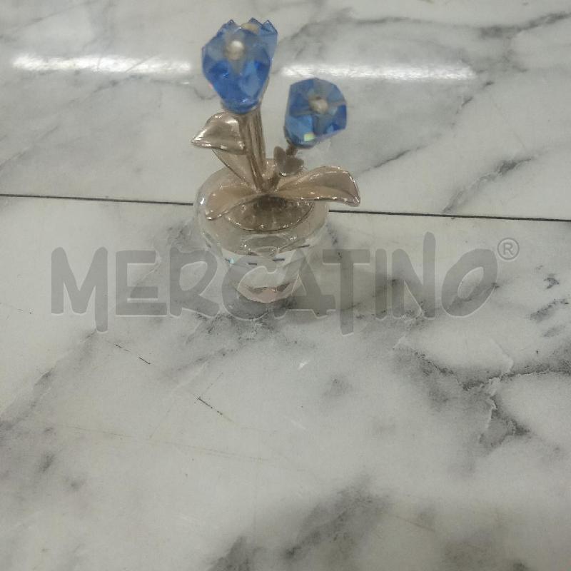 SOPRAMMOBILE VASO CON FIORI VETRO SWAROSKI DIFETTO | Mercatino dell'Usato Benevento 3