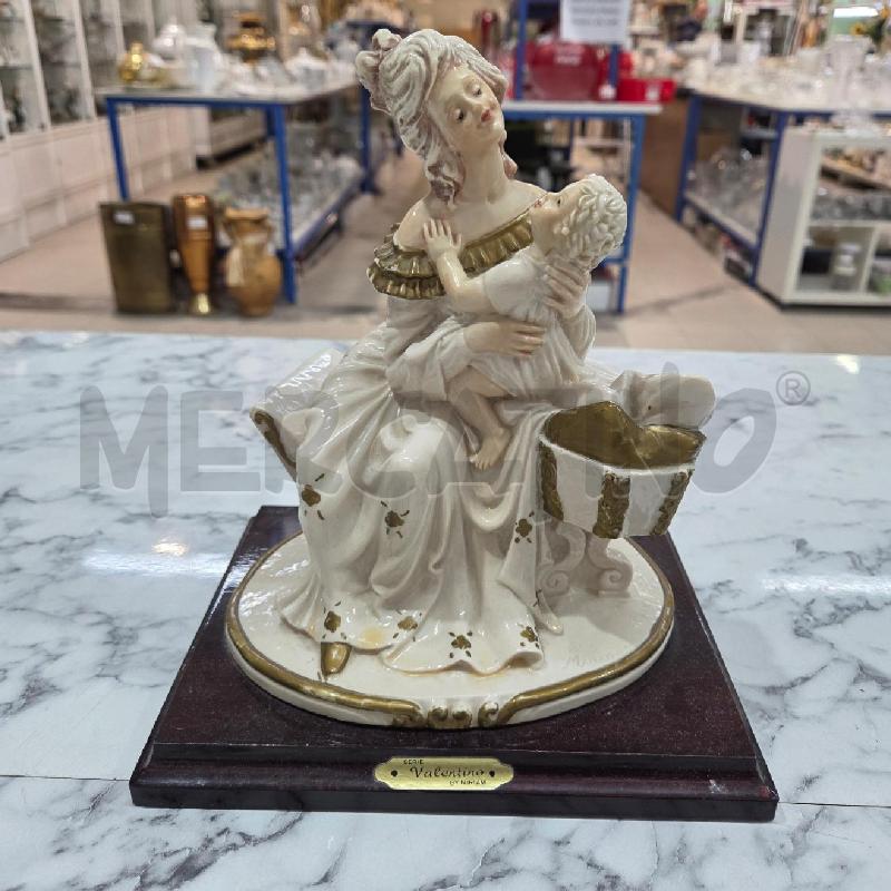 STATUA LA MATERNITÀ RESINA SERIE VALENTINO BY MIRIAM | Mercatino dell'Usato Benevento 1