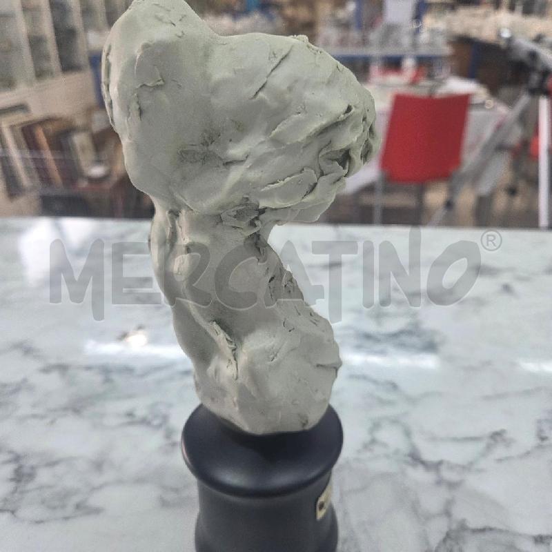 STATUINA DONNA BASE NERA G VISENTIN  | Mercatino dell'Usato Benevento 3