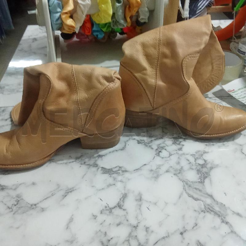 STIVALETTI DONNA PELLE BEIGE TACCHETTO  | Mercatino dell'Usato Benevento 4