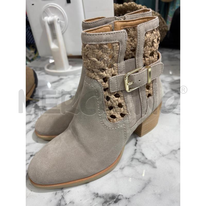 STIVALETTI DONNA PRIMAVERILE BEIGE CAFENOIR CON TACCHETTO  | Mercatino dell'Usato Benevento 1
