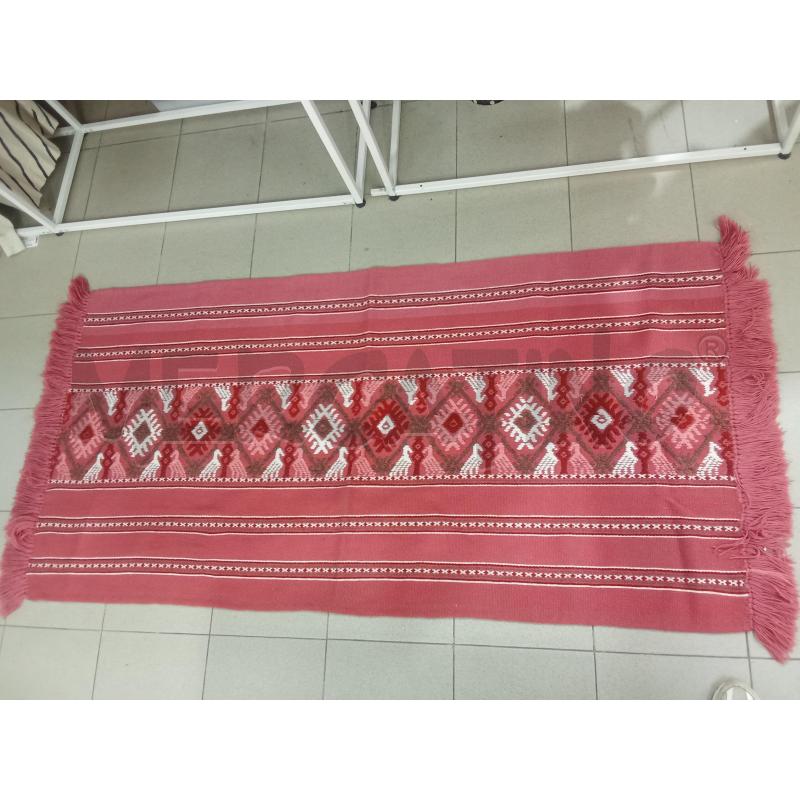 TAPPETO 180X90ROSA SCURO MOTIVO GEOMETRICO FRANGE  | Mercatino dell'Usato Benevento 1