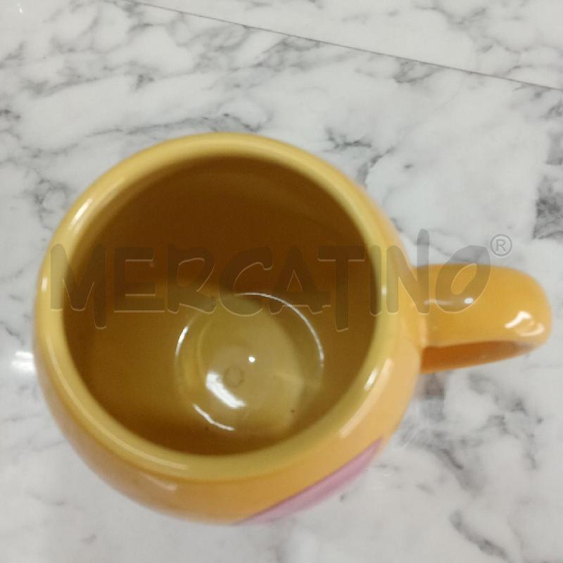 TAZZA GIALLA MAXI WINNIW THE POOH | Mercatino dell'Usato Benevento 3