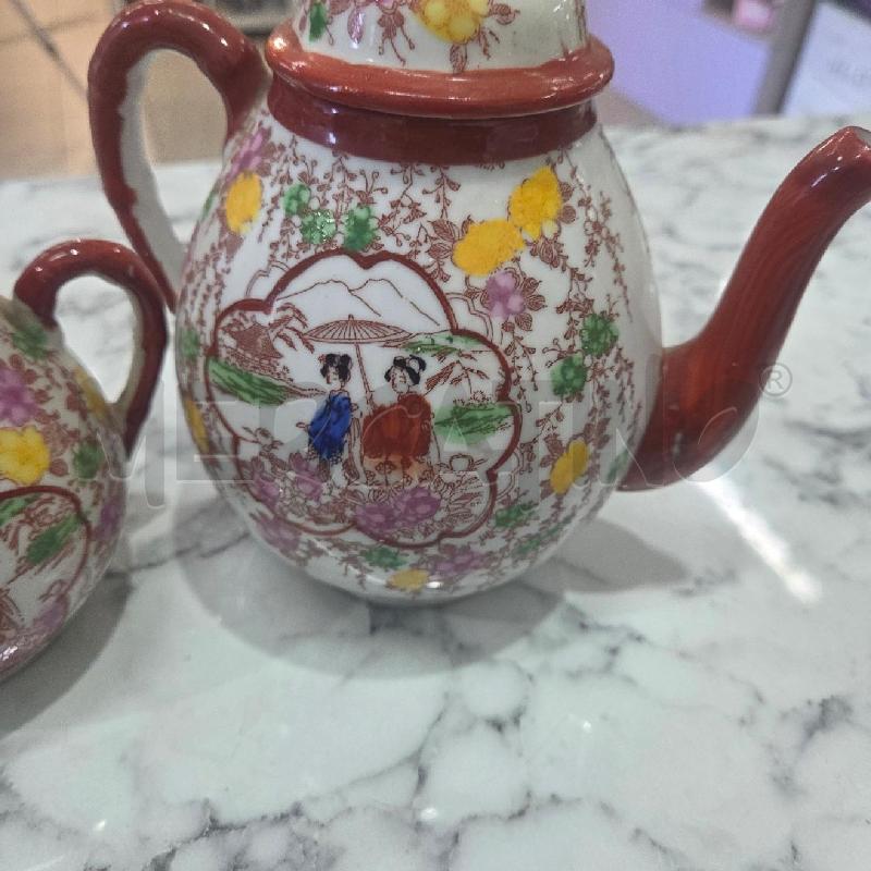 TEIERA COPPIA+LATT PORCELLANA BIANCA ROSSA STILE ORIENTALE | Mercatino dell'Usato Benevento 3