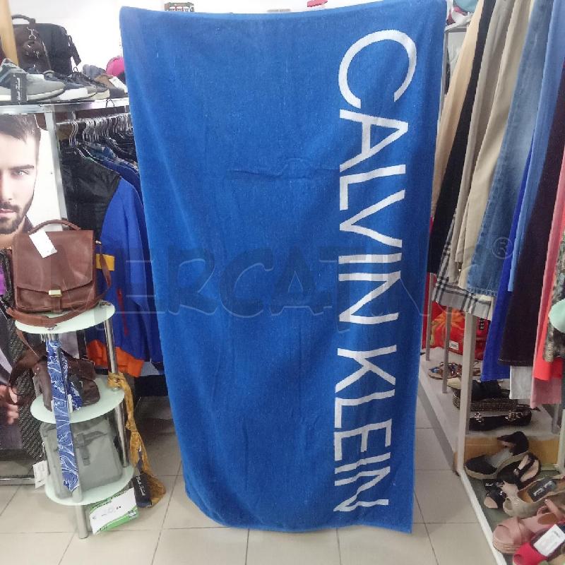 TELO MARE BLU ELETTRICO LOGO CALVIN KLEIN | Mercatino dell'Usato Benevento 1