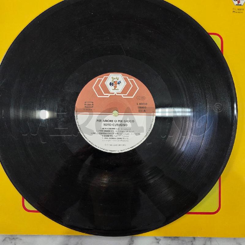 TOTO COTUGNO PER AMORE O PER GIOCO | Mercatino dell'Usato Benevento 3