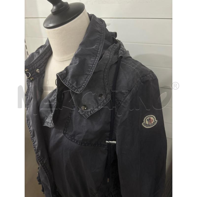 TRENCH DONNA MONCLER DOPPIOPETTO GRIGIO LACCIO IN VITA E COLLETTO CON RISVOLTO | Mercatino dell'Usato Benevento 3
