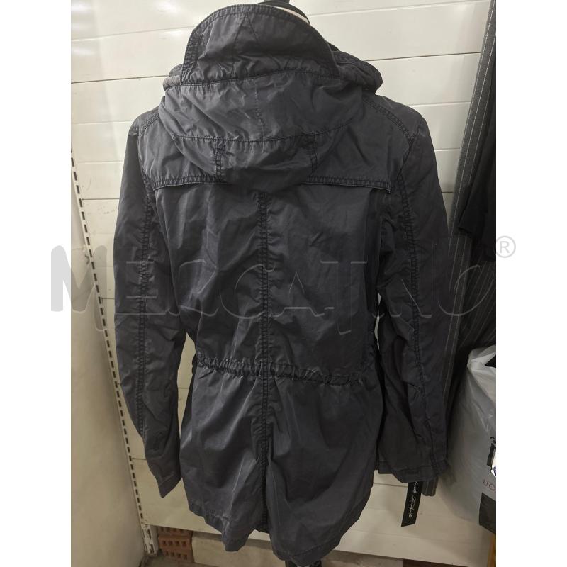 TRENCH DONNA MONCLER DOPPIOPETTO GRIGIO LACCIO IN VITA E COLLETTO CON RISVOLTO | Mercatino dell'Usato Benevento 4